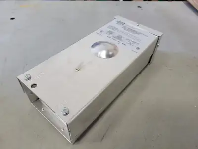 NEW HUBBELL HBL16