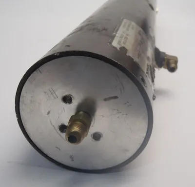 USED TG SYSTEMS WELD ROBOT PNEUMATIC CYLINDER