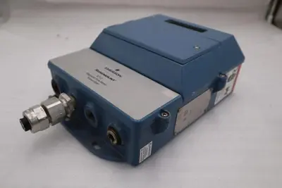 Emerson Rosemount 8712 Transmitter Magnetic Flowmeter 8712EMR1A1M4 STOCK H1892