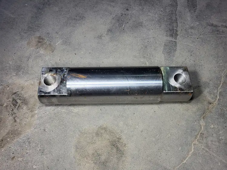 Used KOMATSU TY8055 Parts British Columbia CA | Lenmark #367880
