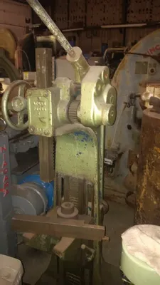 Used Atlas #4 Arbor Presses Quebec CA | Machineco #1256245
