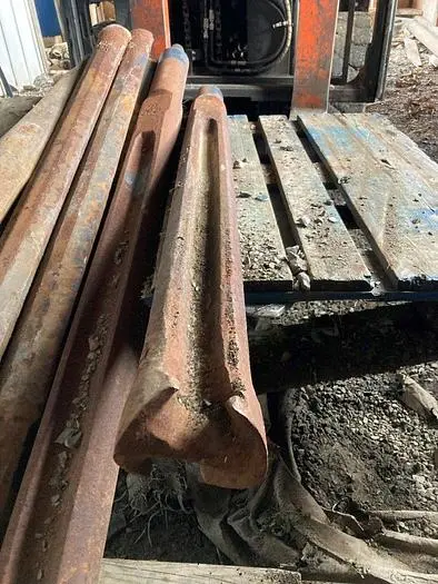 Used AFTERMARKET 5” X 54-1/2" CABLE TOOL DRILLING CHISEL BIT Drills Pennsylvania US | East West Machinery & Drilling #1417272