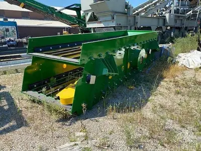 New | in-Stock MCCLOSKEY 5X16 Vibratory Screens Indiana US | Franklin Rock & Recycle LLC #1354561