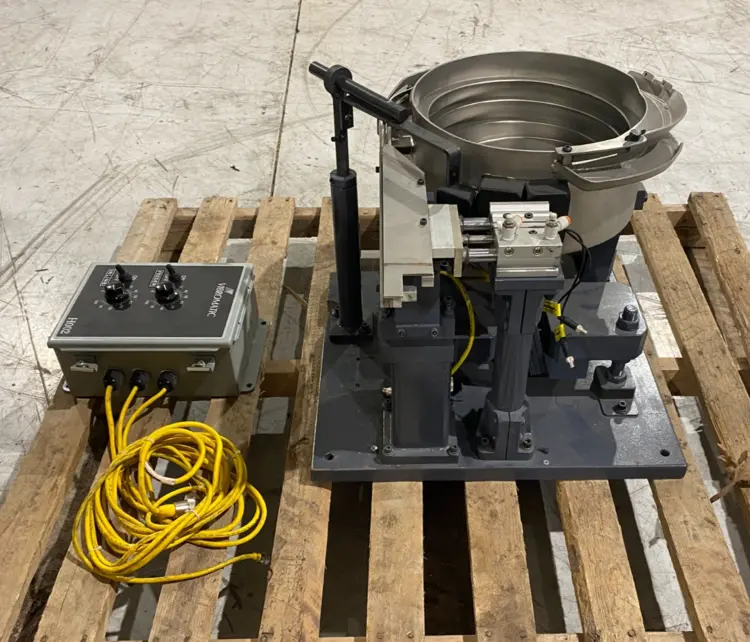 Used VIBROMATIC 12" VIBRATING BOWL FEEDER W/ H002 FEEDER/INCLINE CONTROLLER Industrial Controls | Maverick Industrial Sales #1103286