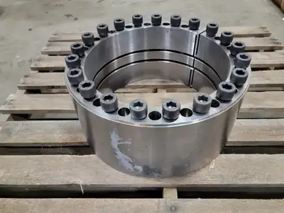 NEW FENNER DRIVES T121360