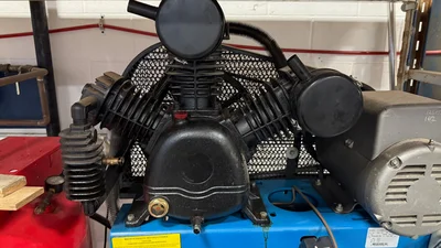 Used _UNKNOWN_ _UNKNOWN_ Tank Mounted Air Compressors Indiana US | Brewhouse Equipment Group #1321929