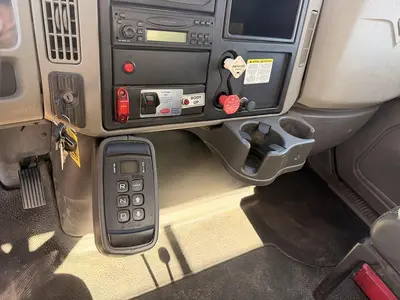 Used 2008 INTERNATIONAL 7400 Hooklifts & Roll-Offs Utah US | CSS Equipment Sales #1347548
