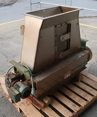 SPC8956  Mill 12.5" wide x 22.5" long feed opening lump breaker .2 drive (hp), Stainless Steel