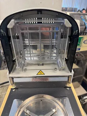 USED A &D MS-70