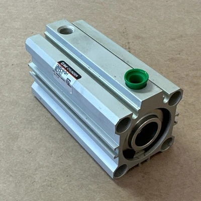 NEW SMC CDQ2B32-45+5D-F