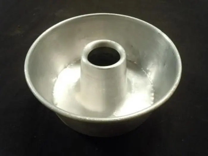 MINIATURE BUNDT CAKE PAN 7-3/4"