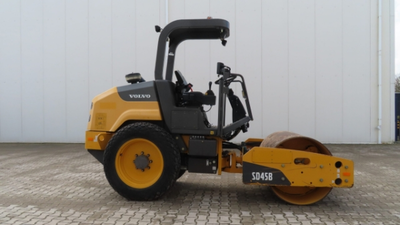 USED 2021 Volvo SD45B