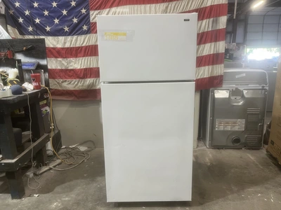 USED HOTPOINT FREEZER ON TOP