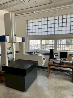 2009 ZEISS CONTURA G2 7/7/6 RDS Coordinate Measuring Machines | Machnet (8)