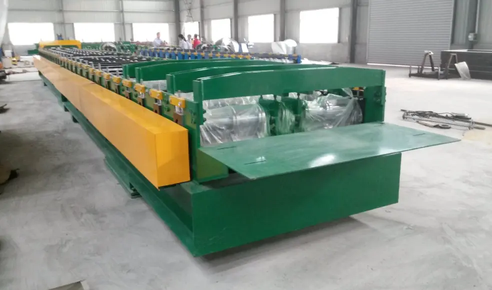 Corrugated Steel Decking Roll Forming Machine in Texas, USA