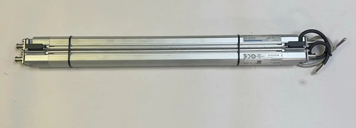 USED KEYENCE SL-C24H-T / SL-C24H-R