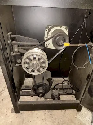 18" DAYTON MODEL #4TK02 VERTICAL BANDSAW W/ BLADE WELDER: YOBRO #23855