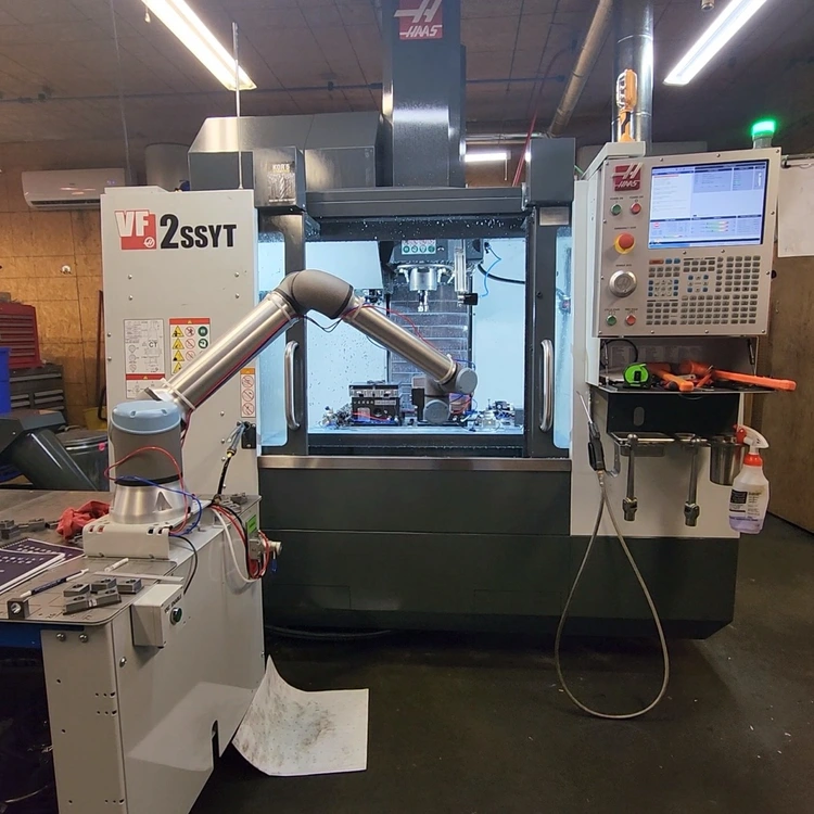 Used 2022 VERSABUILT CNC MILL AUTOMATION Robots Illinois US | Revelation Machinery #1271565
