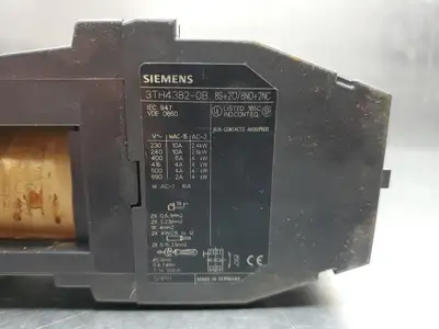 Used Siemens 3TH4382-0B Contactor, 8S+2O/8NO+2NC PLC Contactors South Carolina US | Palmetto Automation #1158893