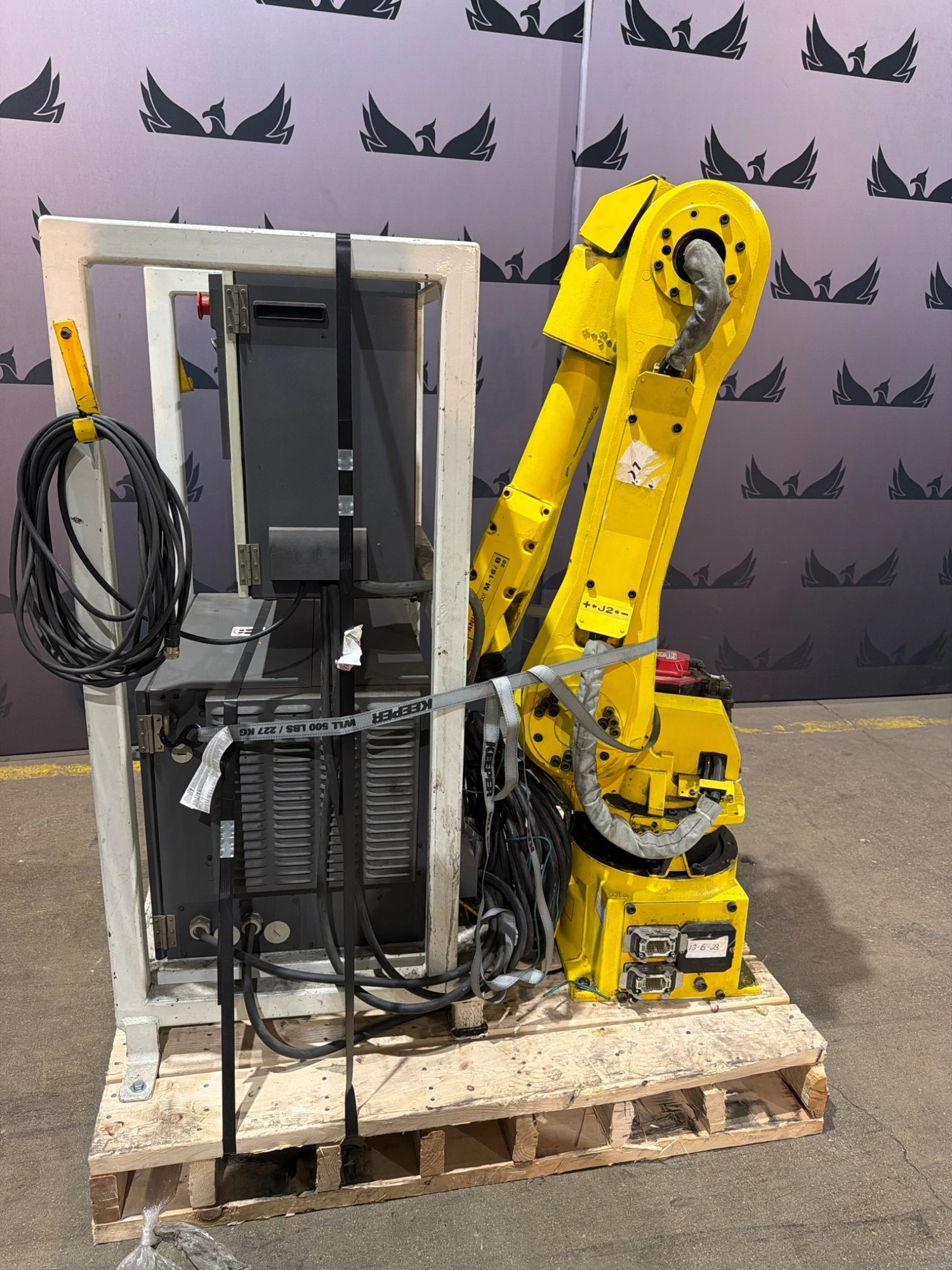USED 2003 FANUC M-16IB/20 + R-J3IB