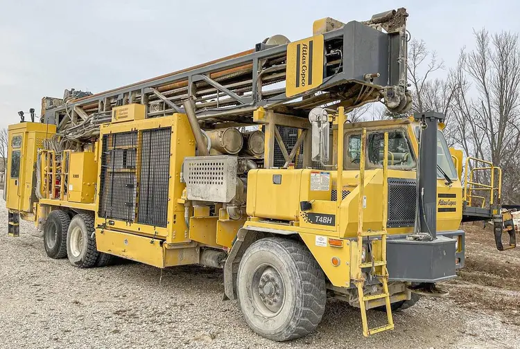 Used 2014 ATLAS COPCO T4BH DRILL RIG Drill Rigs California US | East West Machinery & Drilling #1417884