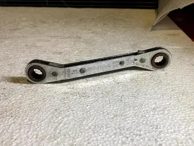 Blue-Point tools USA 11 x 12mm 12pt Offset Ratcheting Wrench RYAM1112