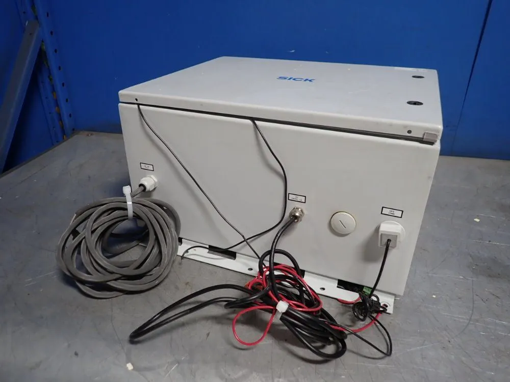 USED SICK 2099381