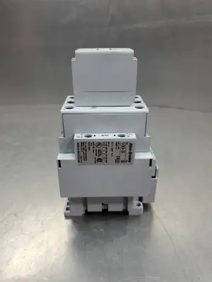 USED Allen-Bradley 100-C37*00 Starter w/100-F & 100-S Auxiliary Contacts