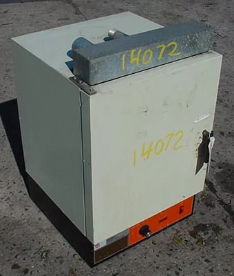 USED FISCHER ISOTEMP OVEN ISOTEMP OVEN