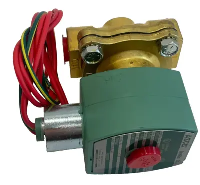 NEW ASCO 8210G001 SOLENOID VALVE 24/DC 3/8" 2-WAY