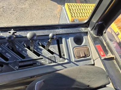 USED 1996 CATERPILLAR CHALLENGER 75C