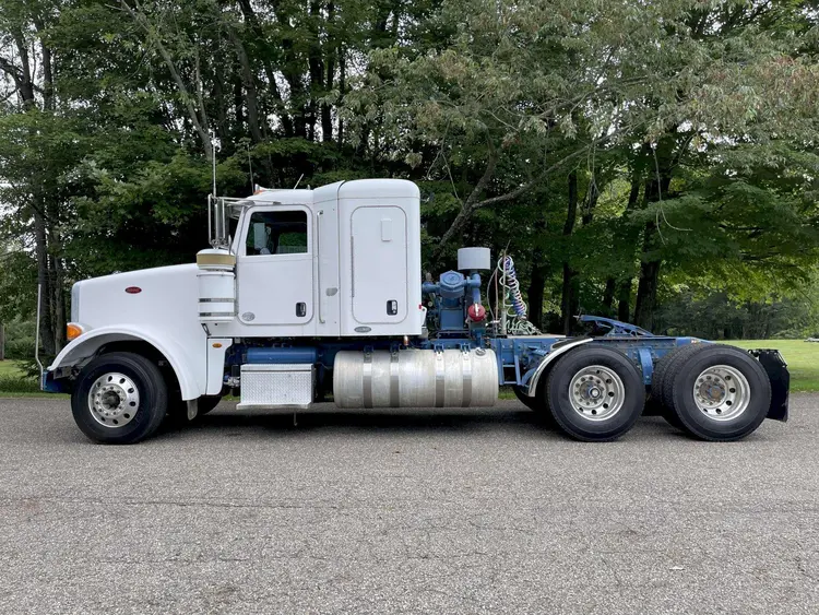 Used 2011 PETERBILT 367 Misc Trucks Ohio US | Portage Packaging Systems, Inc. #394279