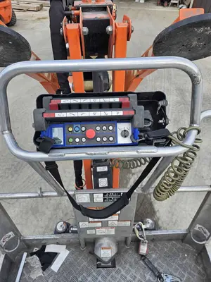 Used COMBI LIFT RT8000 Crawler Boom Lifts Michigan US | Trustworthy Equipment #1403426