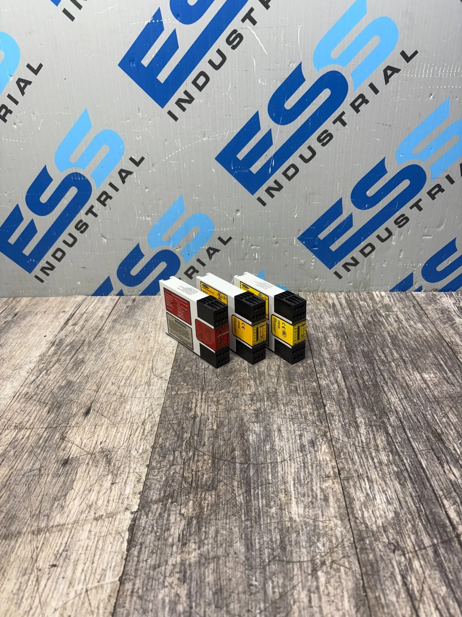 USED BANNER ES-FA-9AA & AT-FM-10K