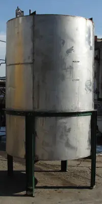 SPC9221  Tank 600 gallon vertical tank, Stainless Steel, flat