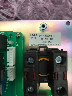 USED IDEC ZY1E-SS5253-4