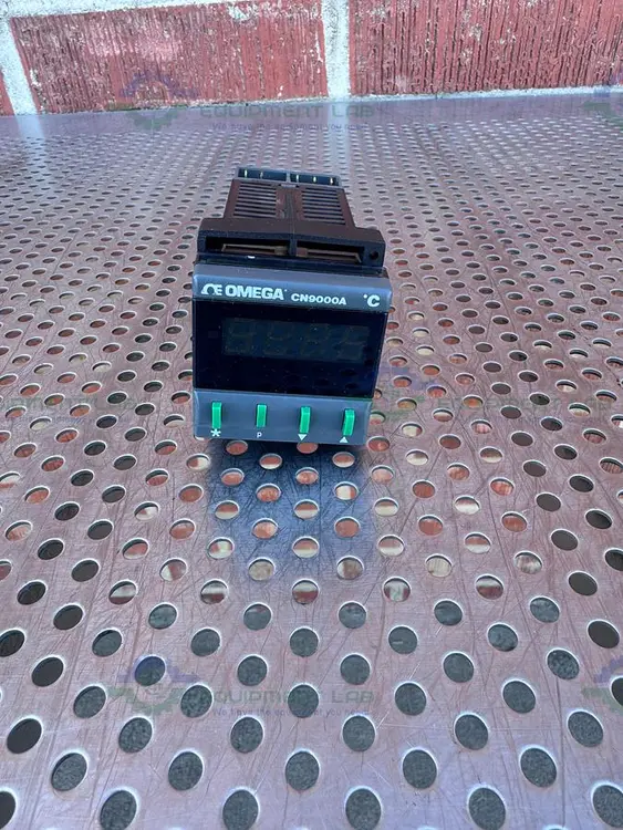 Used OMEGA CN9111A ELECTRONIC THERMOSTAT / TEMPERATURE CONTROLLER 115V Temperature Controls | Equipment Lab #486760
