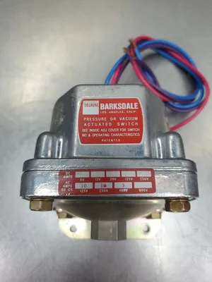 Barksdale D1H-A80SS Diaphragm Pressure/Vacuum Actuated Switch, 0.5-80 Psi. 6D-10
