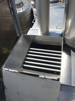 WOLFKING BELAM B.V. 800 LITRE Tanks SS Europe 0-4,999 Litres | Perry Equipment (7)
