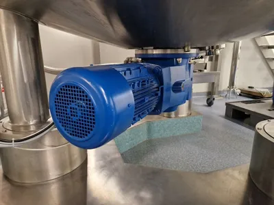 Used 2016 QUICKSTEP ANTICORRO 1,900 LITRE Reactors CZ | Perry Equipment #1307040