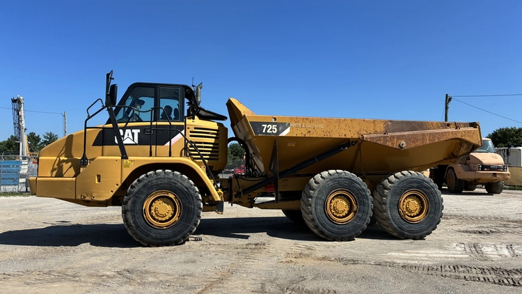 Used 2013 Caterpillar 725 Articulated Dump Trucks Maryland US | Zadoon Equipment #1480758
