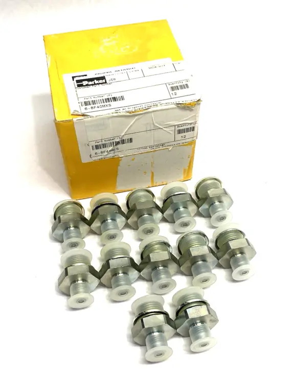 Used PARKER TRIPLE-LOK® 37° FLARE JIC TUBE FITTING STRAIGHT MALE Valves/Fittings | Maverick Industrial Sales #1099496