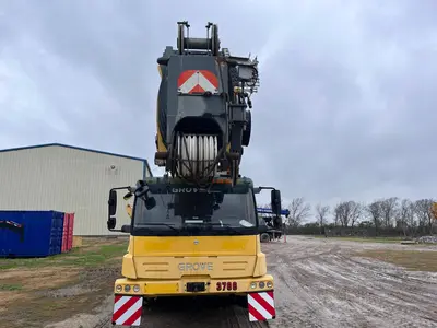 Used 2013 GROVE GMK4115L Rough Terrain Cranes Texas US | Uriquip #1420942