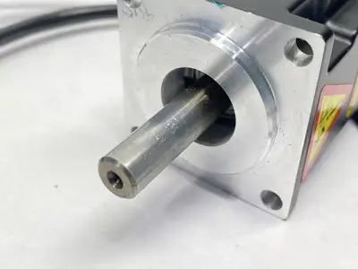 USED KOLLMORGEN SERVO MOTOR 0.183NM 8000RPM 320VDC