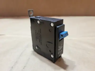 Used BRYANT BAB1015 Circuit Breakers British Columbia CA | Lenmark #1438709