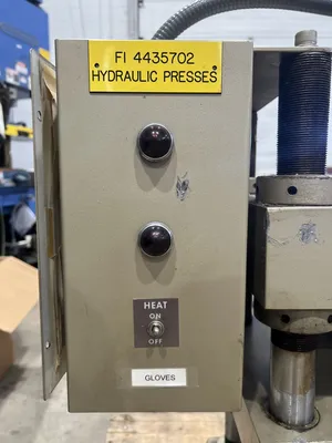 USED 1987 PHI PHI PR-210H-X-7 PRESS