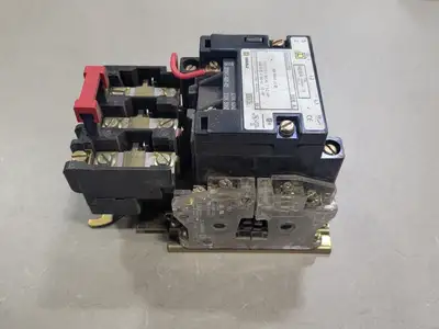 USED SQUARE D 8536SCO3V02S