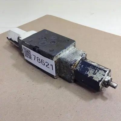 USED YUKEN SD1204-0-10