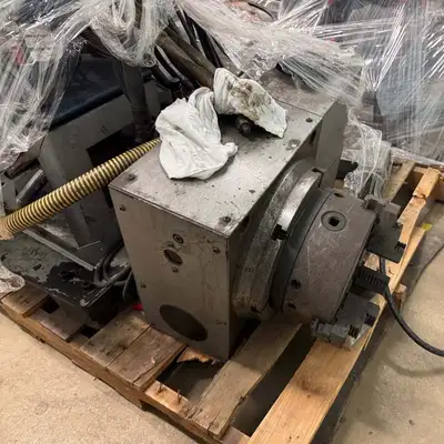 2005 HAAS VF-5/50 Vertical Machining Centers | Toolquip, Inc. (3)