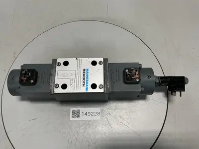 USED REXROTH 4WRE 10 W64-12/24Z4/M
